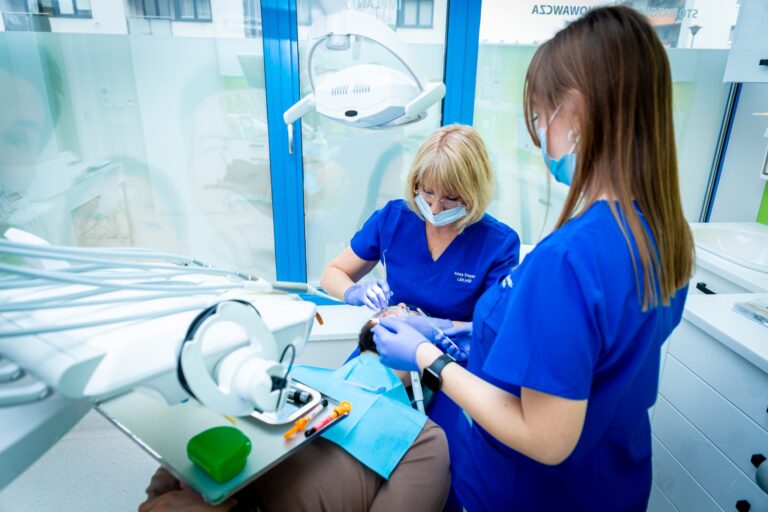 chirurg stomatolog kraków
